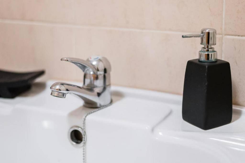 Gaia House - Apartamento Inteiro Junto Ao Metro Vila Nova de Gaia Esterno foto