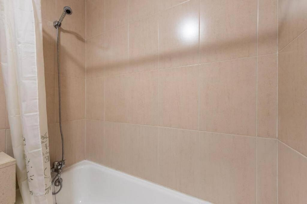 Gaia House - Apartamento Inteiro Junto Ao Metro Vila Nova de Gaia Esterno foto